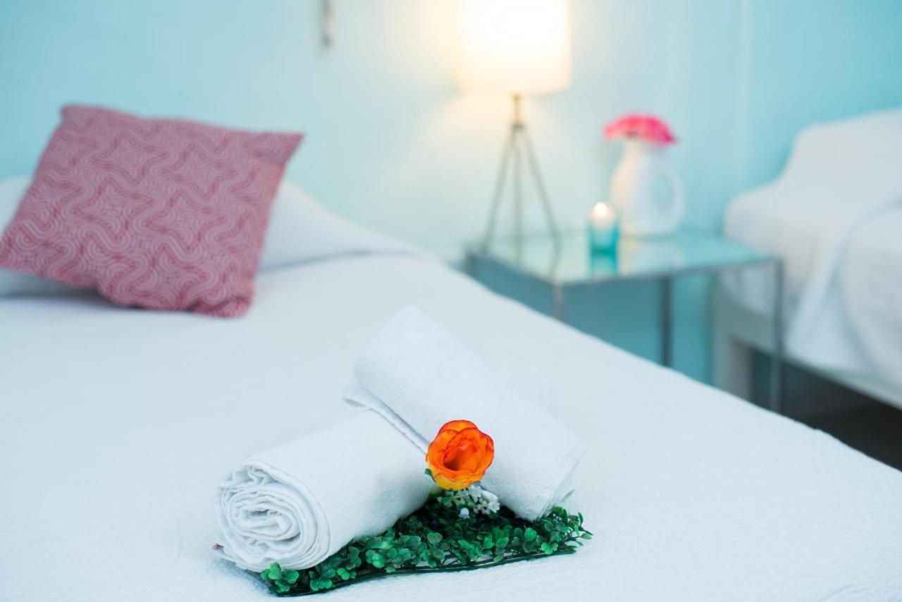 Htl & Suites Camino Real, Ubicacion, Parking, Facturamos 콜리마 외부 사진